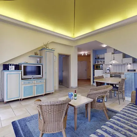 Apartment Direkt Am Mit Meerblick, Strandperle, Binz