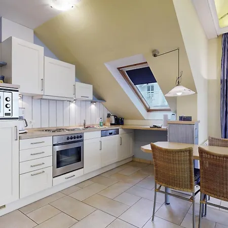 Direkt Am Mit Meerblick, Strandperle, Apartment *