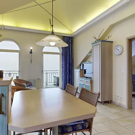 Direkt Am Mit Meerblick, Strandperle,